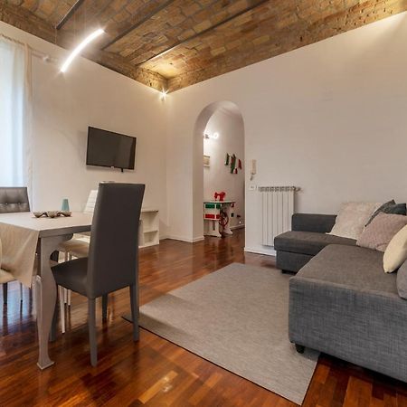 Fontana Di Trevi Design Apartment โรม ภายนอก รูปภาพ