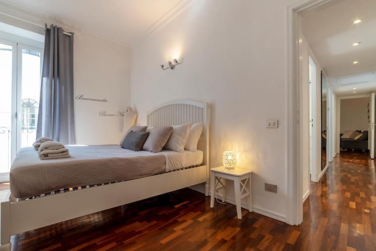 Fontana Di Trevi Design Apartment โรม ภายนอก รูปภาพ