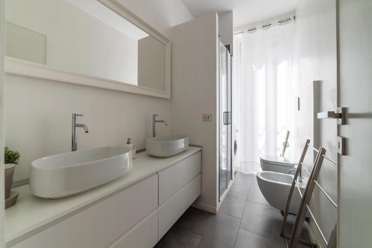 Fontana Di Trevi Design Apartment โรม ภายนอก รูปภาพ